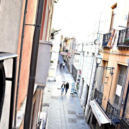 Abbardente Appartamento In Centro カリアリ エクステリア 写真